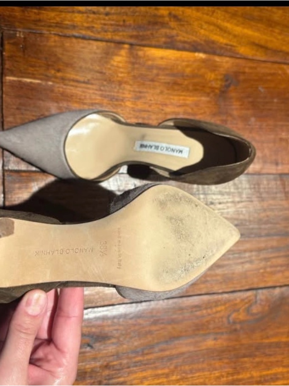 Manolo Blahnik - Picture 2 of 4